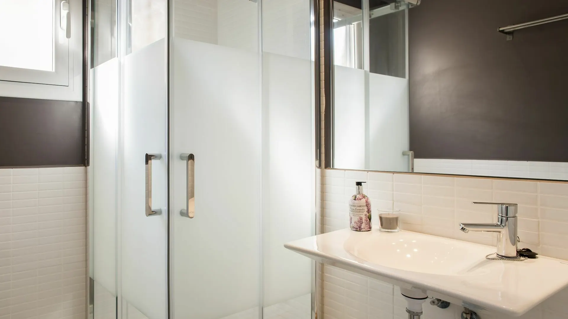Barcelonaguest Apartment